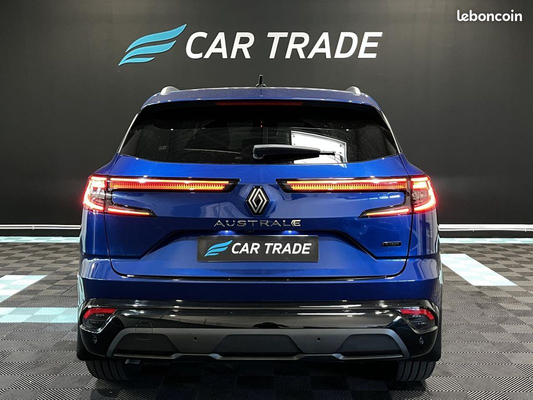 RENAULT AUSTRAL 1.2 E-Tech Hybride - 200CH - CAMÉRA 360° - SIÈGES CHAUFFANTS - BAVETTES (image 4)