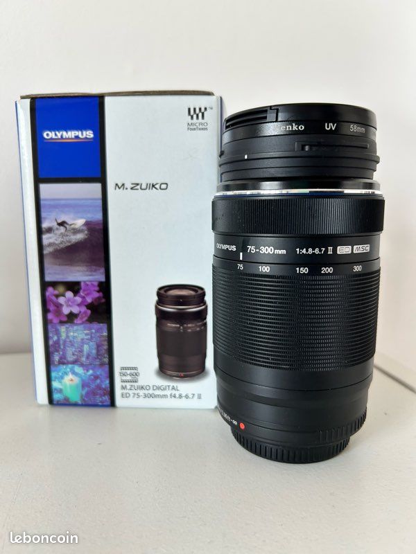 Objectif Olympus M.Zuiko 75-300mm F/4.8-6.7 II ED MSC - Occasion + Housse