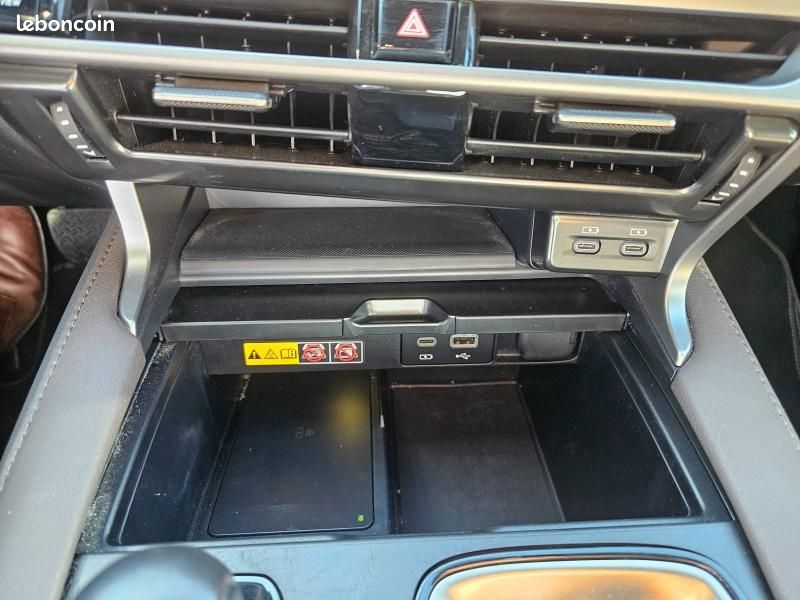 Lexus RX 450h+ Executive 4WD (image 19)