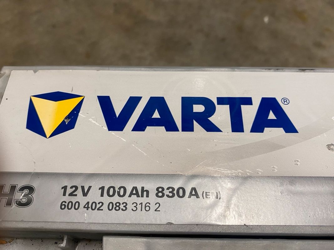 Batterie VARTA H3 Silver Dynamic 100 Ah - 830 A - Équipement auto
