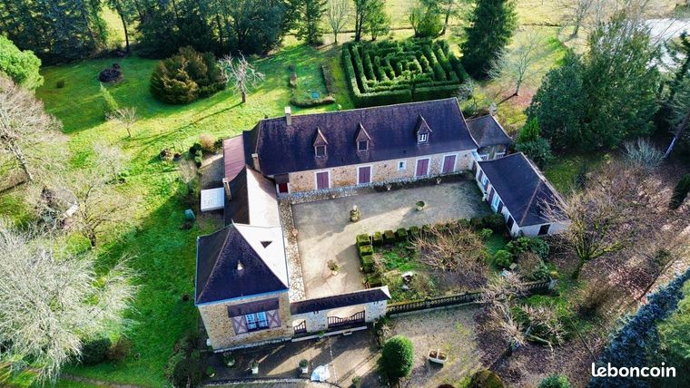 Maison 7 pièces 176 m²