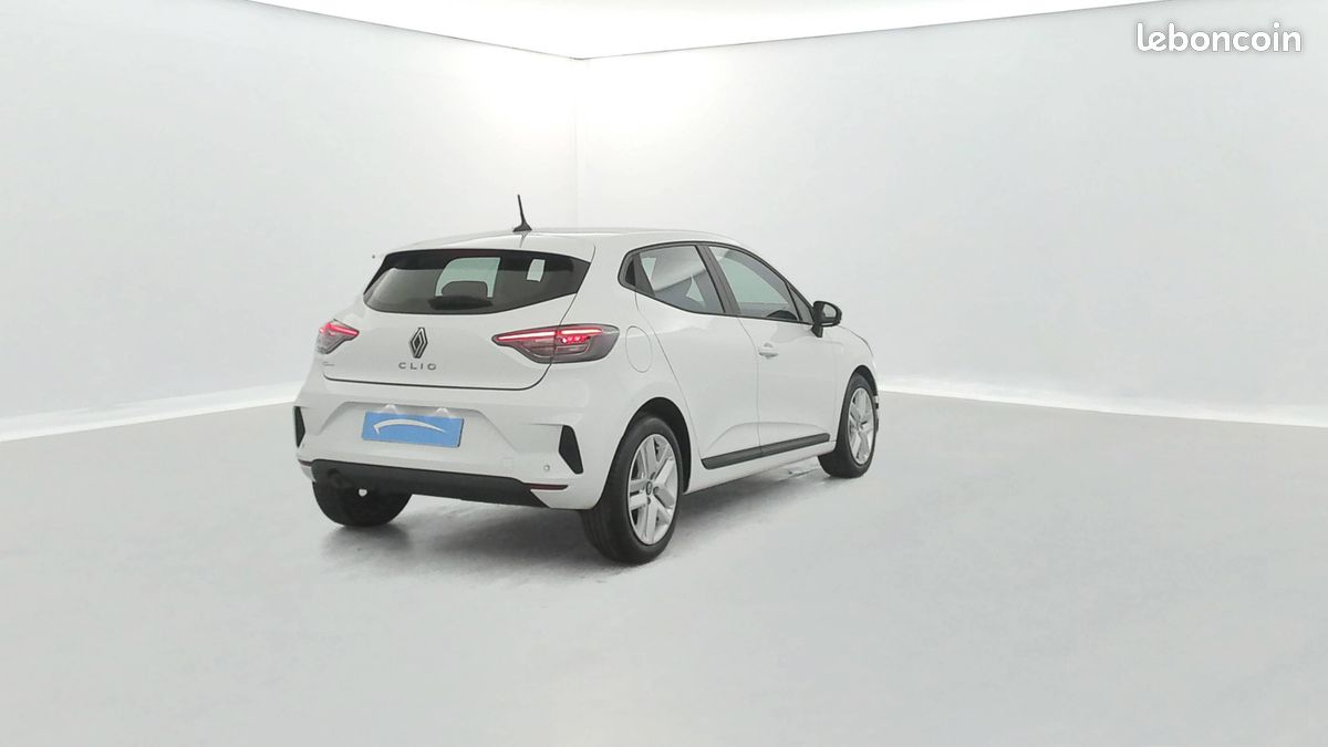 RENAULT Clio TCe 90 Evolution (image 5)