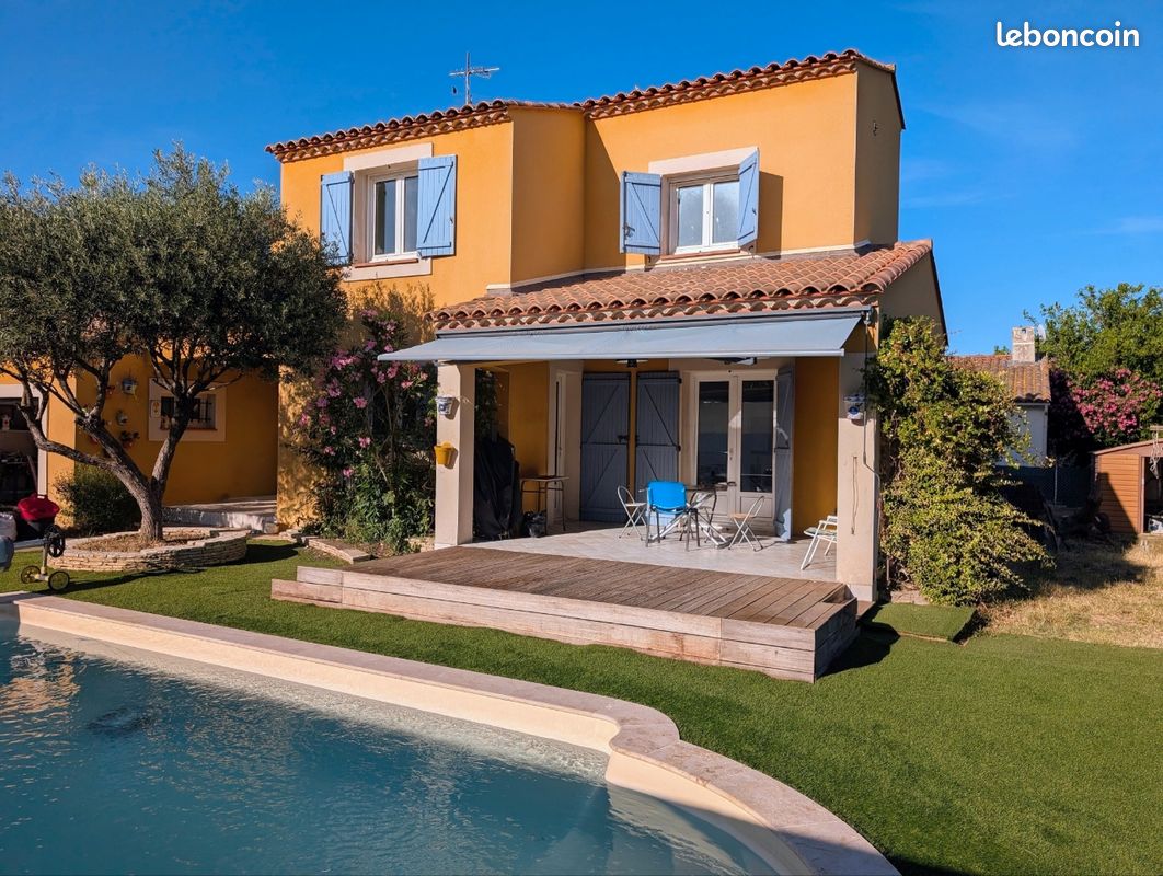 Maison 5 pièces 136 m² · à Fabrègues · 136 m² · 490 000 €