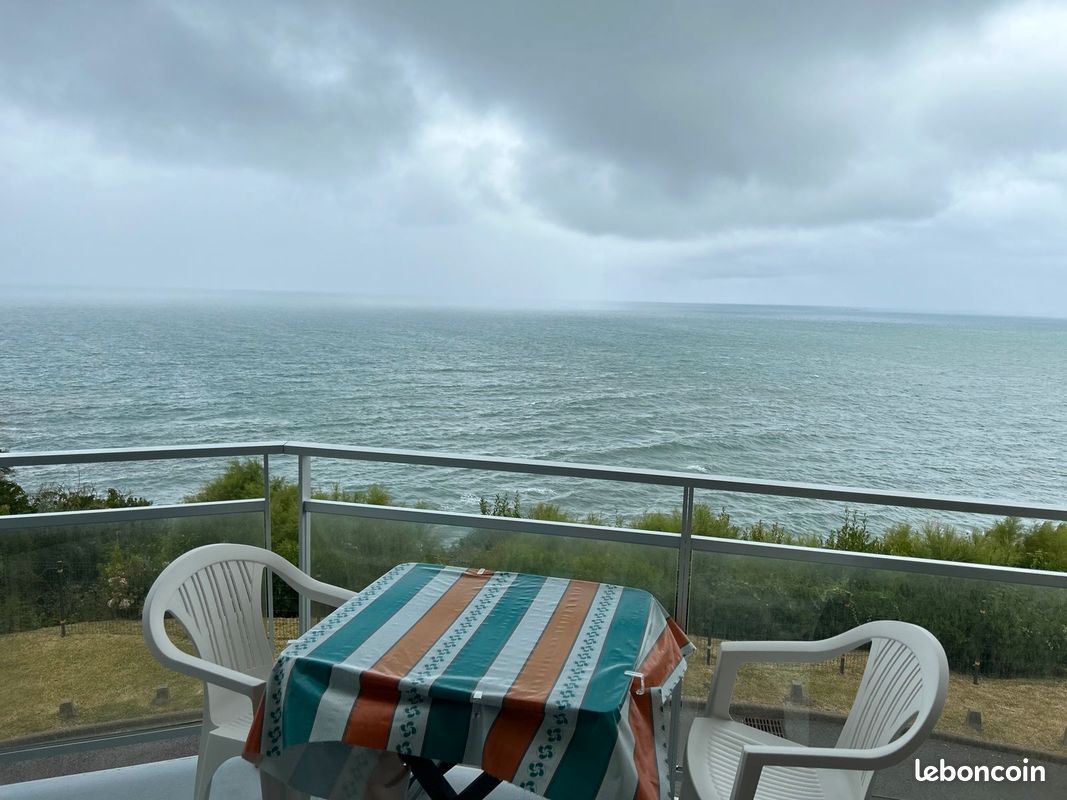 Location vue océan meublée étudiant de septembre à juin Biarritz - Biarritz 64200 (image principale 8)