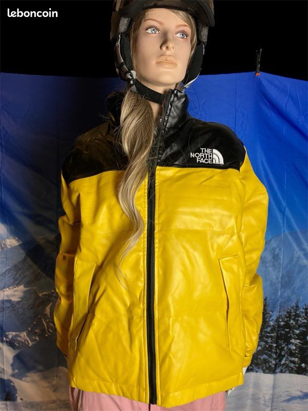 Doudoune The North Face Supreme Noire et Jaune M 🔥 Vêtements