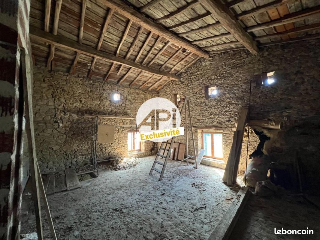 Maison 80 m² · à Saint-Pierre-de-Bœuf · 80 m² · 95 000 €