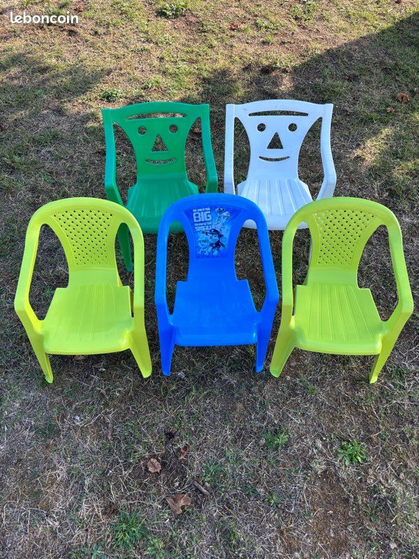 Lot 5 chaises enfant (image 1)