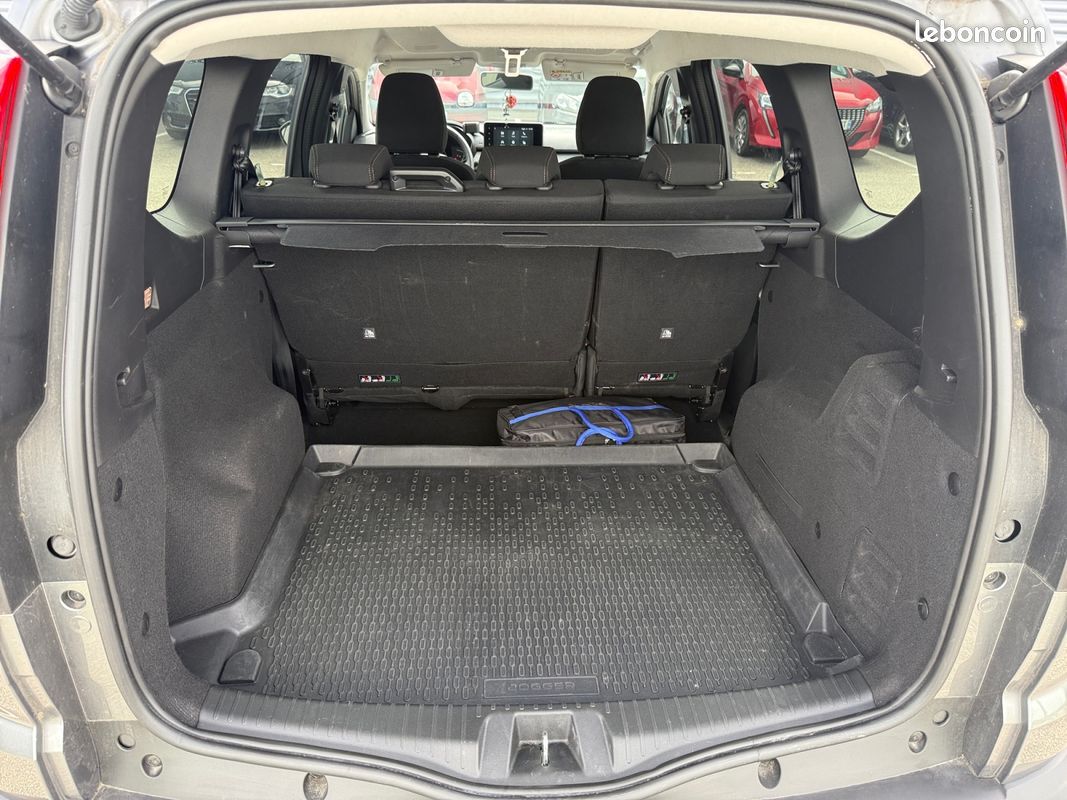 DACIA JOGGER 1.6 HYBRID 140 EXTREME + BA 140Ch Garantie 12 mois (image 21)