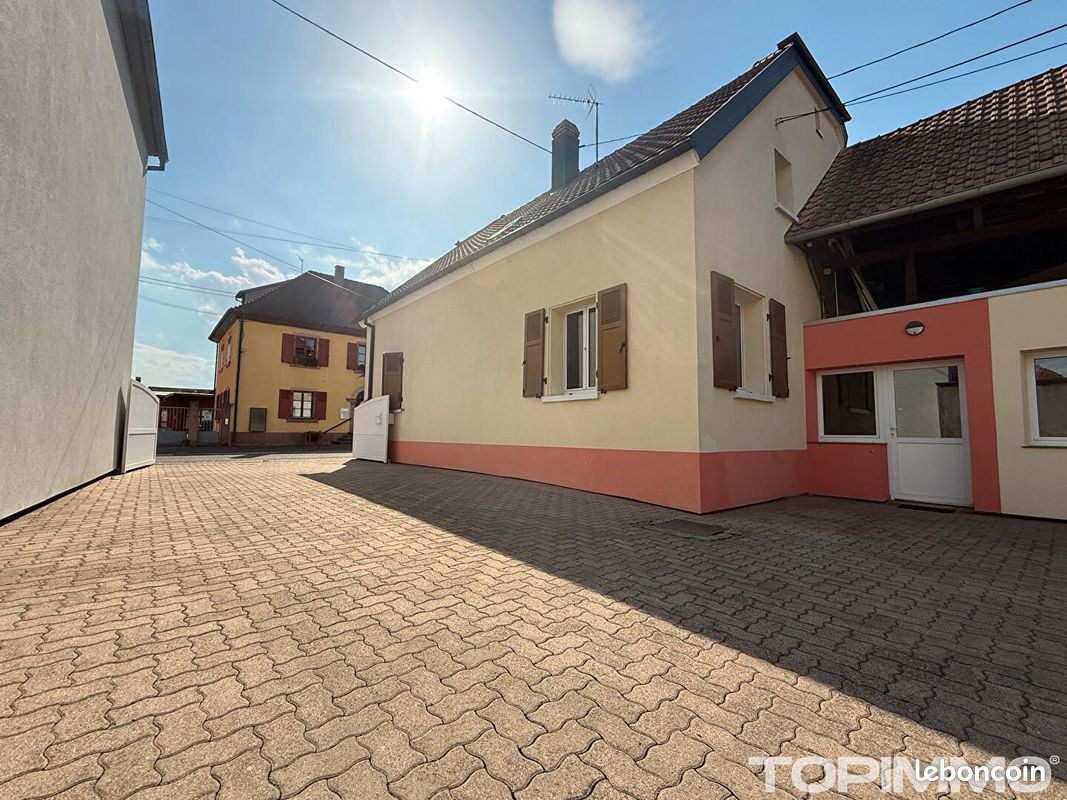 Maison 8 pièces 156 m² · à Widensolen · 156 m² · 475 000 €