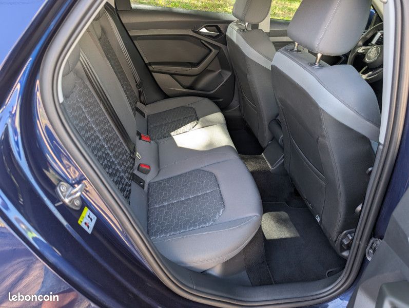 Audi A1 SPORTBACK 30 TFSI 110CH ADVANCED S TRONIC 7 (image 19)