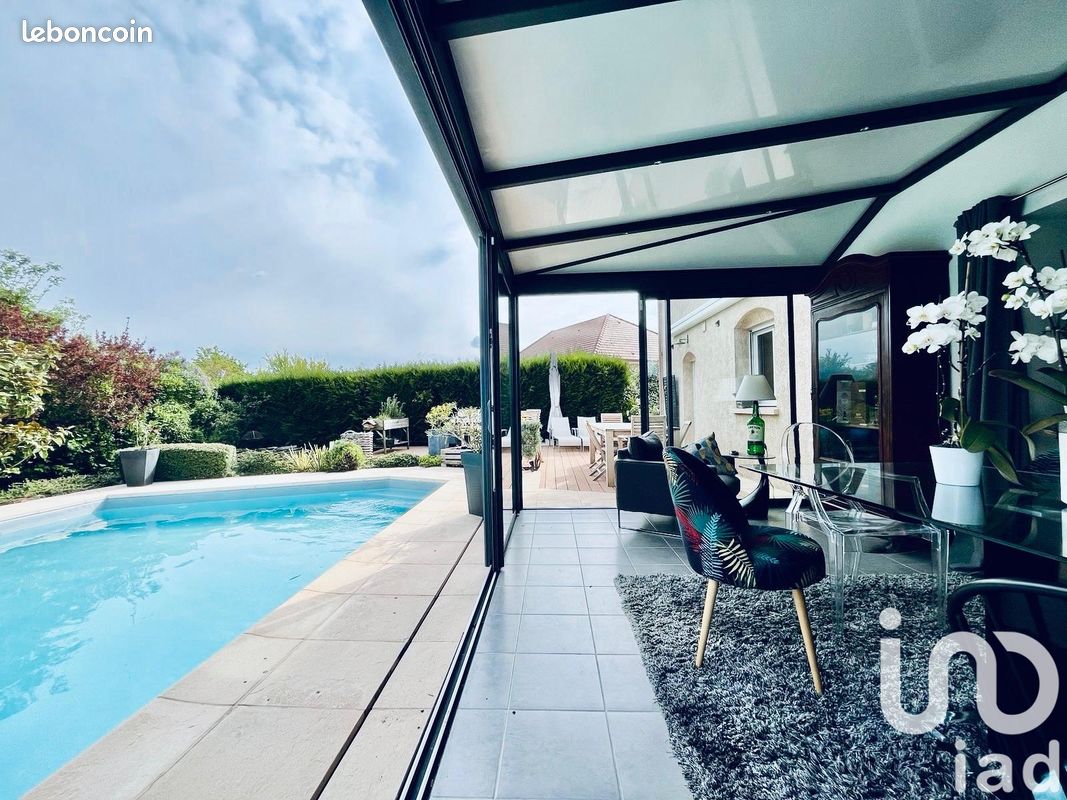 Maison 7 pièces 180 m² · à Lavannes · 180 m² · 520 000 €