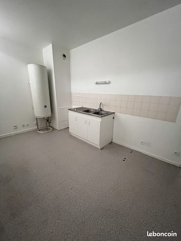 Appartement 3 pièces 68 m² · à Aubigny-sur-Nère · 68 m² · 498 €/mois