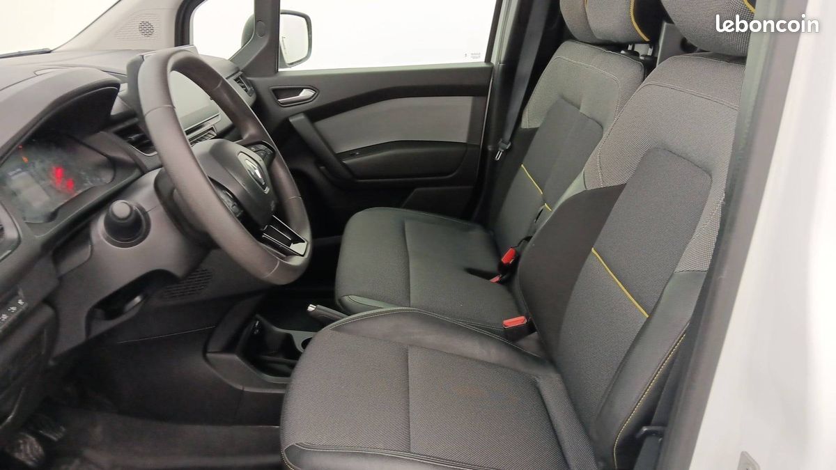 Renault kangoo van blue dci 95 extra 22 (image 4)