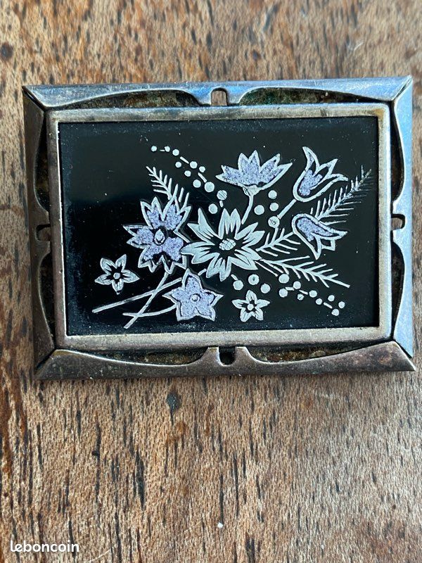 BROCHE ANCIENNE LUCITE gravée COUPLE de CYGNES -AMOUR ETERNEL CADEAU St VALENTIN EUR 29,90 - FR