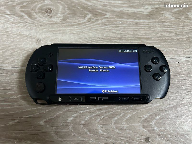 Pack Sony PSP Street (E1004) Neuve Sous Blister Avec GTA & Gran Turismo – Version PAL FR