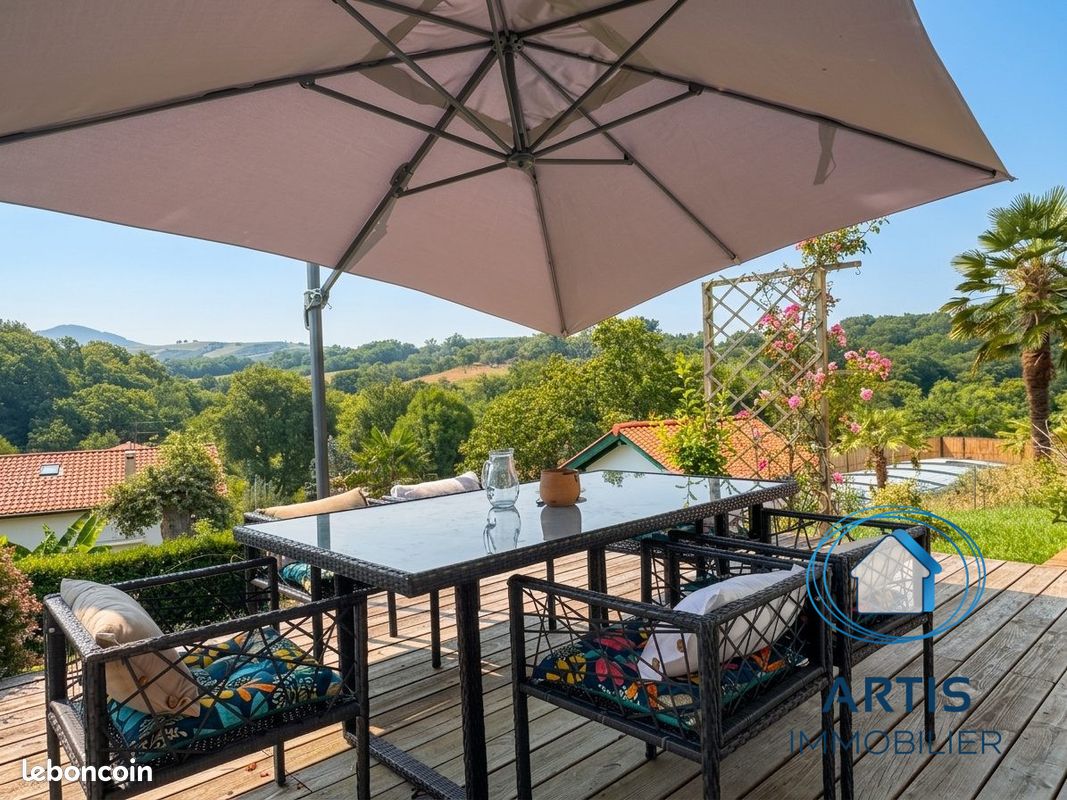 Maison 4 pièces 110 m² · à Saint-Pée-sur-Nivelle · 110 m² · 424 000 €