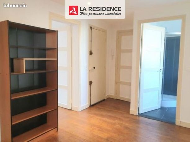 Appartement a louer saint-ouen-l'aumone - 3 pièce(s) - 80 m2 - Surfyn