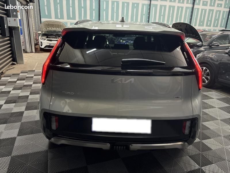 Kia Niro 1.6 GDi 138ch HEV Premium DCT6 (image 6)