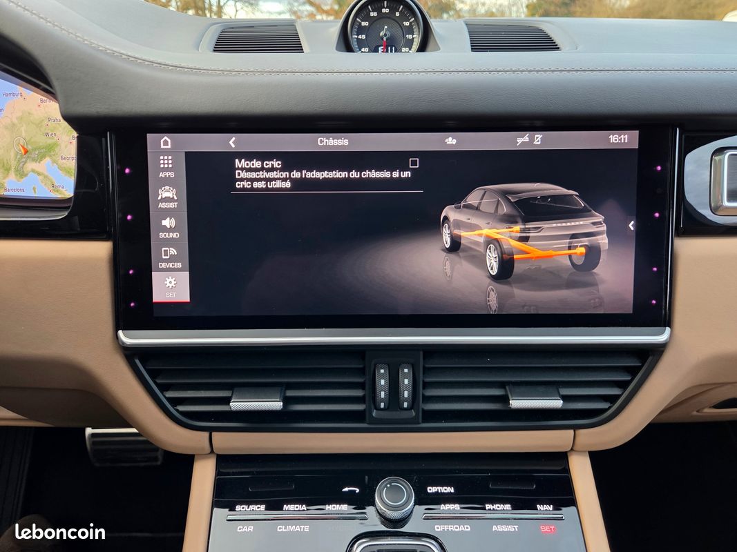 Porsche cayenne 4.0 460 gts bva (image 23)