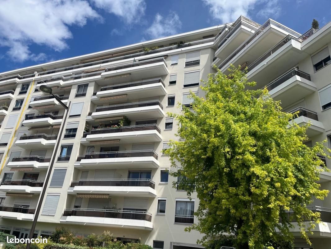 Appartement 3 pièces 70 m² · à Vincennes · 70 m² · 665 000 €