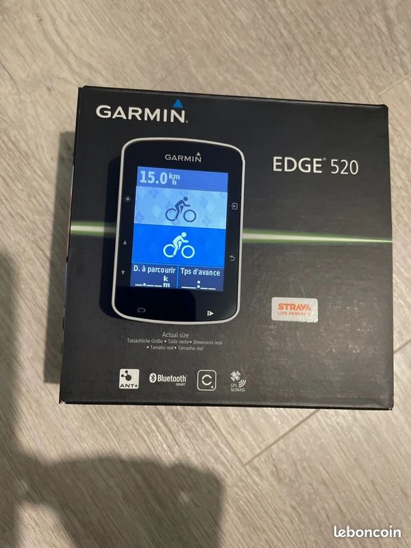 Garmin Edge 520 GPS vélo très bon état avec boîte et câble
