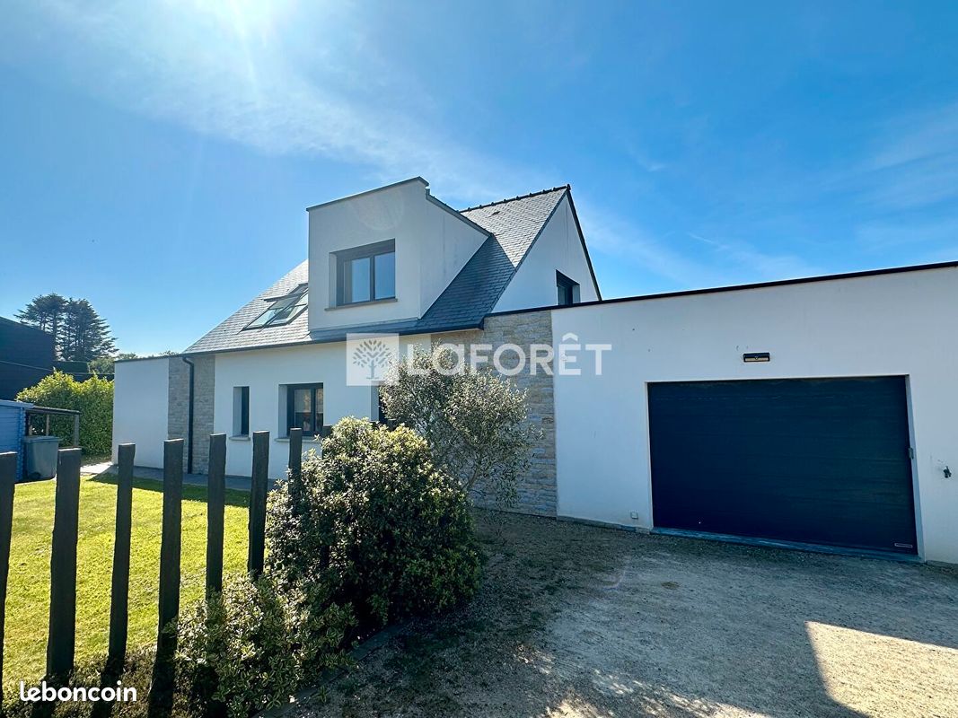 Maison 8 pièces 190 m² · à Penvénan · 190 m² · 682 500 €