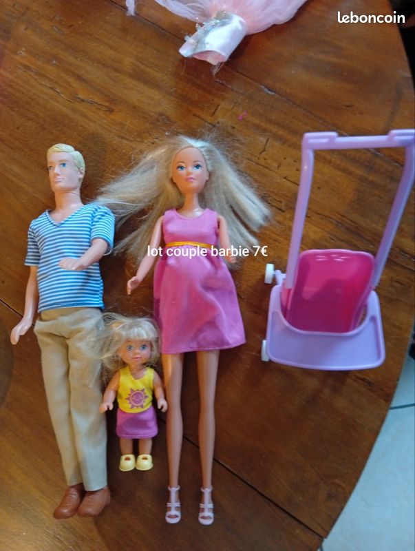 Lot de deux Barbies-Mattel - Label Emmaüs