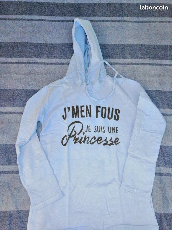 Sweat tunique à capuche bleu clair, taille s (image 1)