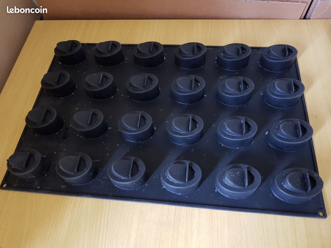 Moule silicone pavoflex Mallard Ferrière 24 Ovales NEUF patisserie (image 1)