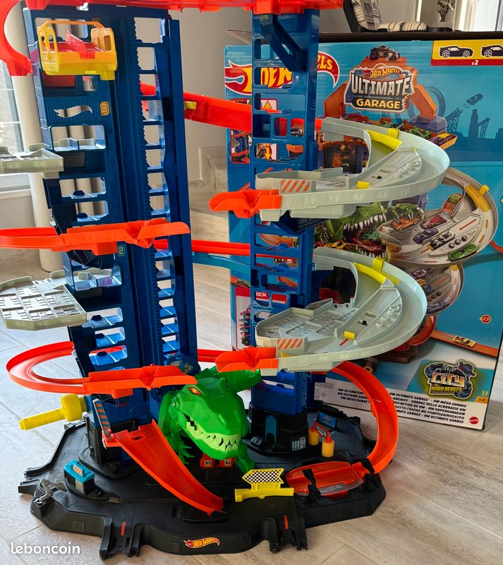 Garage ultimate hot wheels dinosaure (image 1)