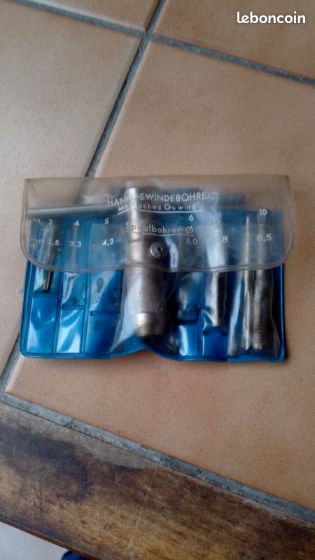 Lot petit outillage (image 2)