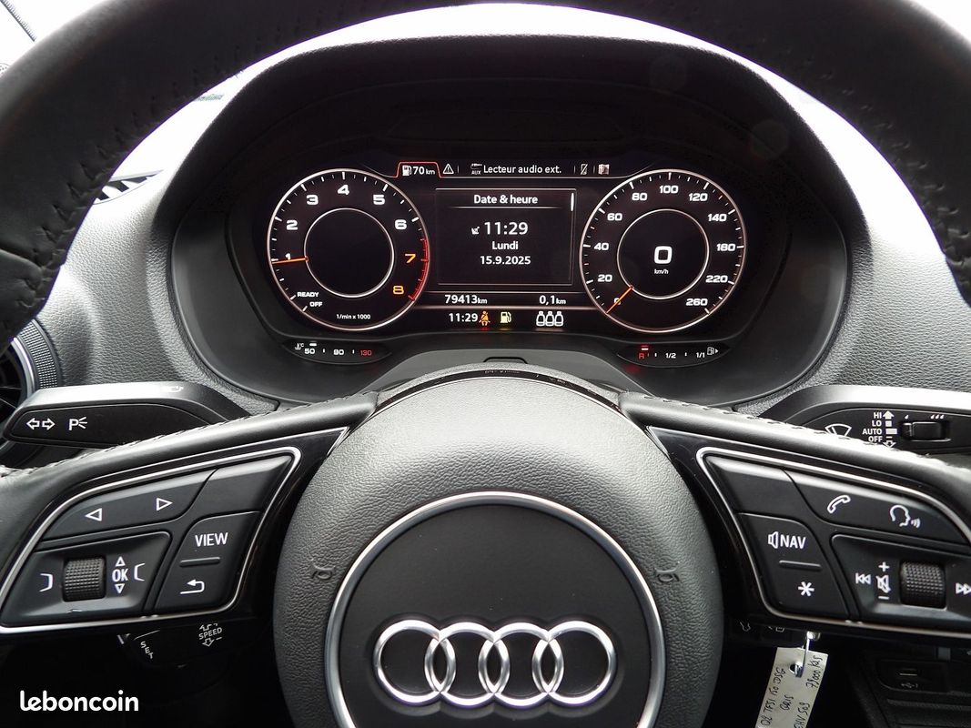 Audi Q2 35 TFSI 150CH S LINE PLUS (image 15)