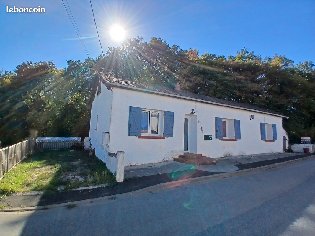 Maison 4 pièces 95 m² · à La Machine · 95 m² · 79 900 €