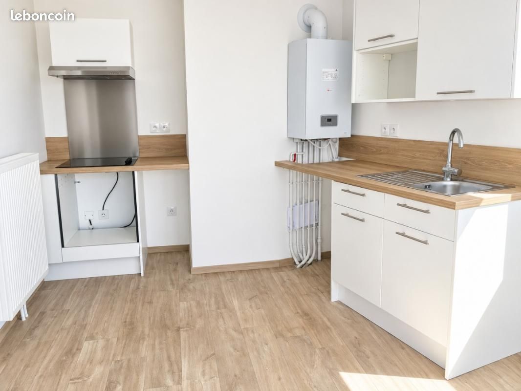 Appartement 3 pièces 70 m² · à Lille · 70 m² · 844 €/mois