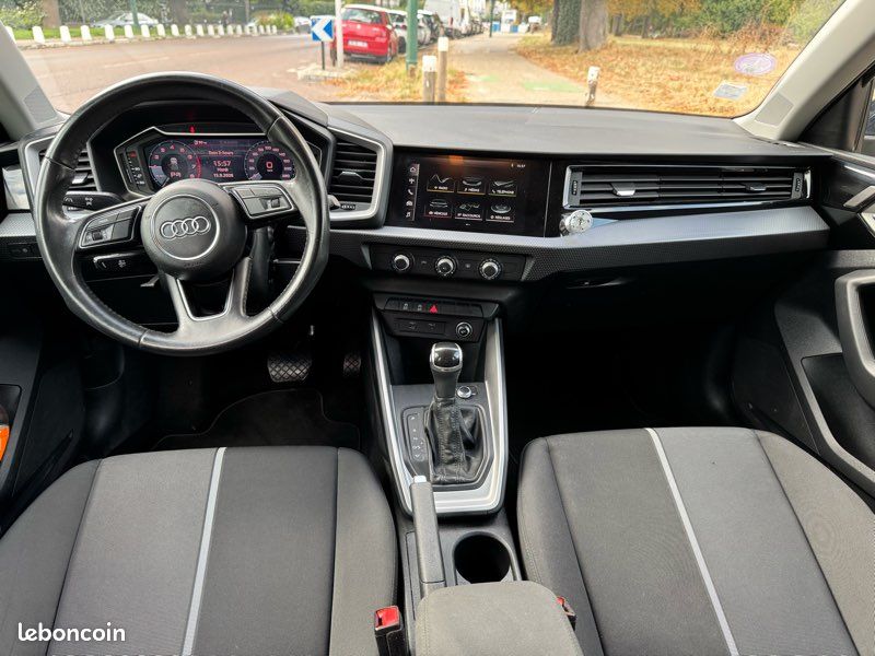 AUDI A1 SPORTBACK 30 tfsi - 2019 - 100 090km - BVA - CarPlay - GARANTIE 6 MOIS - Historique complet - État neuf - En stock et disponible (image 5)