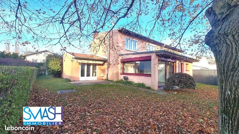 Maison 6 pièces 140 m²