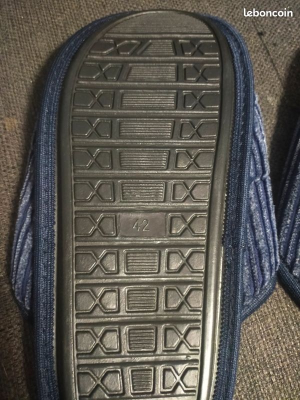 Chaussons homme neufs T 42 bleu (image 5)