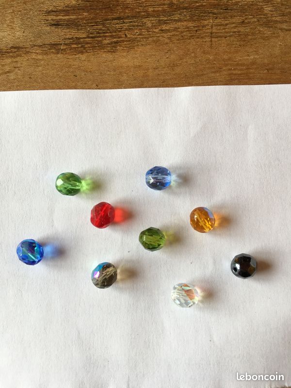 DC 24V à 12V Step Down 10A 120W Convertisseur D'alimentation Voiture Régulateur Adaptateur Pour Auto Voiture Camion Bateau Etc.- Imperméable(Entrées