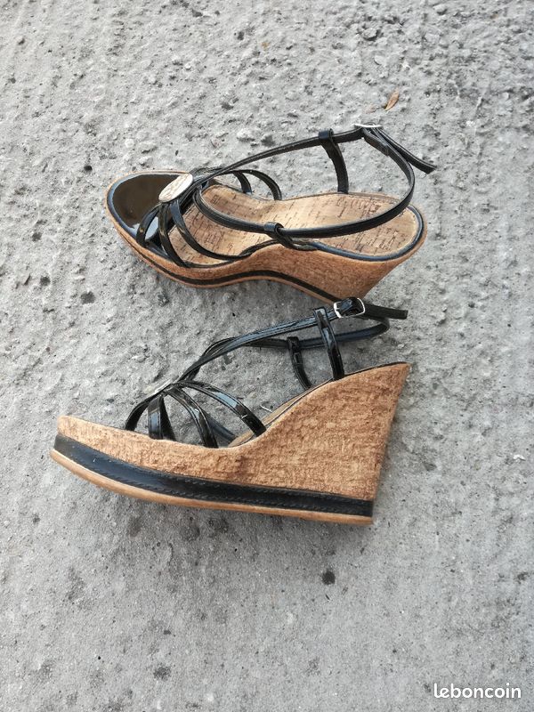 Sandales femme compensées (image 2)