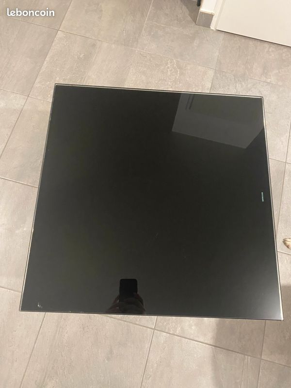Table noir en verre trempé (image 2)