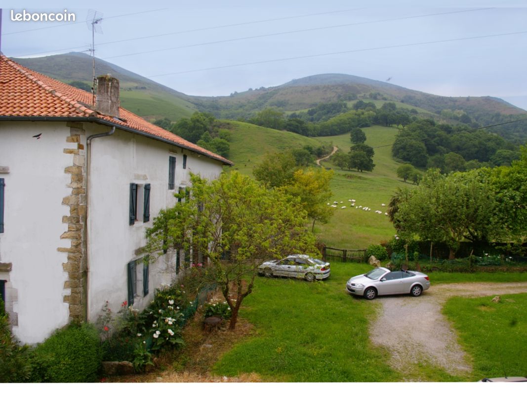 Location Espelette 10 / 15 personnes week-end / semaine (image 1)