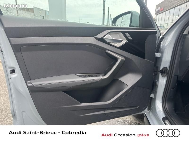 Audi A1 allstreet 35 TFSI 150ch Design Luxe S tronic 7 (image 11)