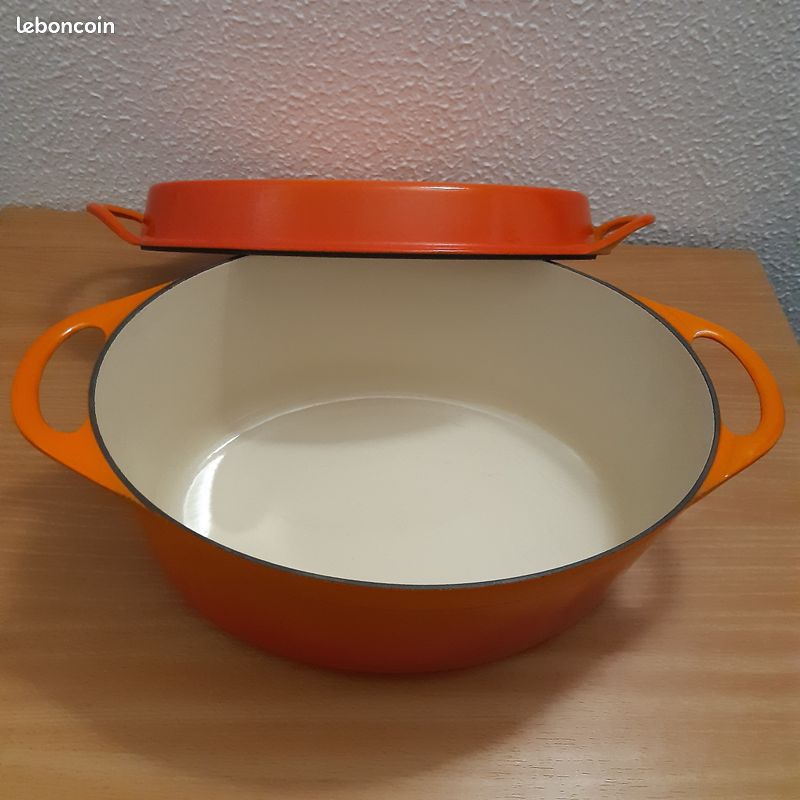 Cousances le creuset vintage - France