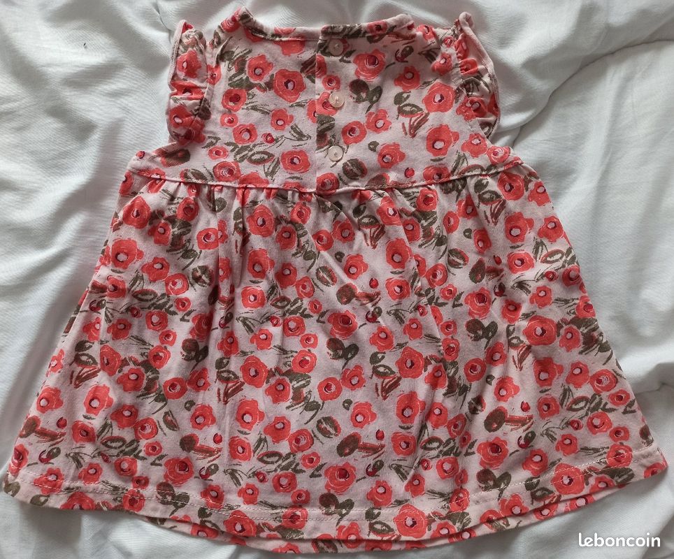 Robe bébé, taille 12 mois , en excellent état (image 2)