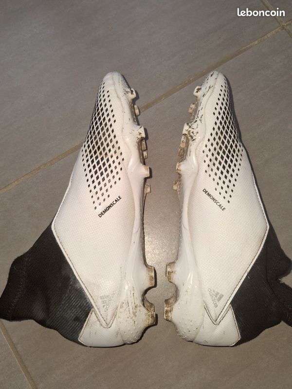 Chaussures de football Adidas Predator taille 38 1/3 (image 3)