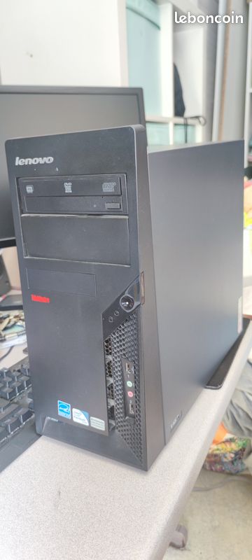 PC Lenovo thinkcentre (image 1)