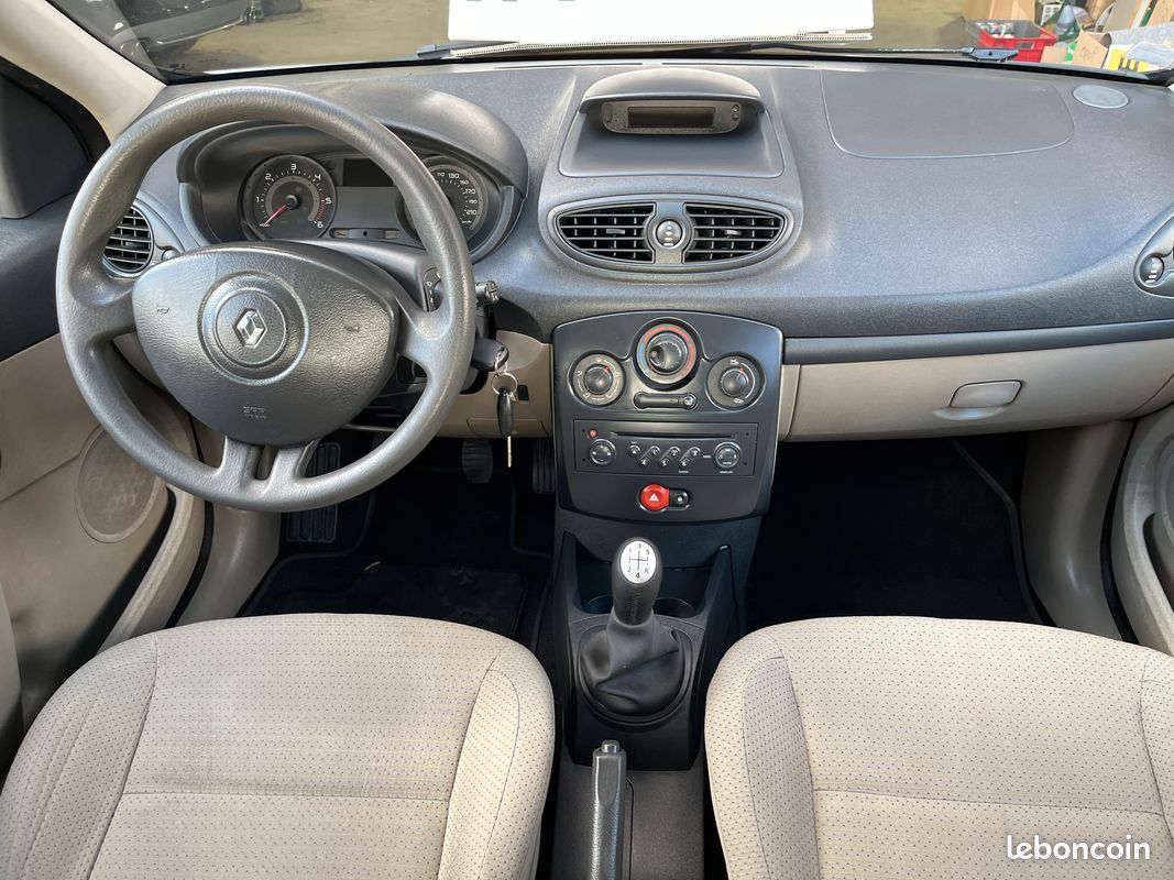 Belle clio III 1.5 dci 135.700kms possibilité garantie 12 / 24 / 36 mois (image 7)