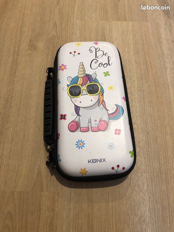 Housse switch et switch lite licorne be cool unik konix Consoles