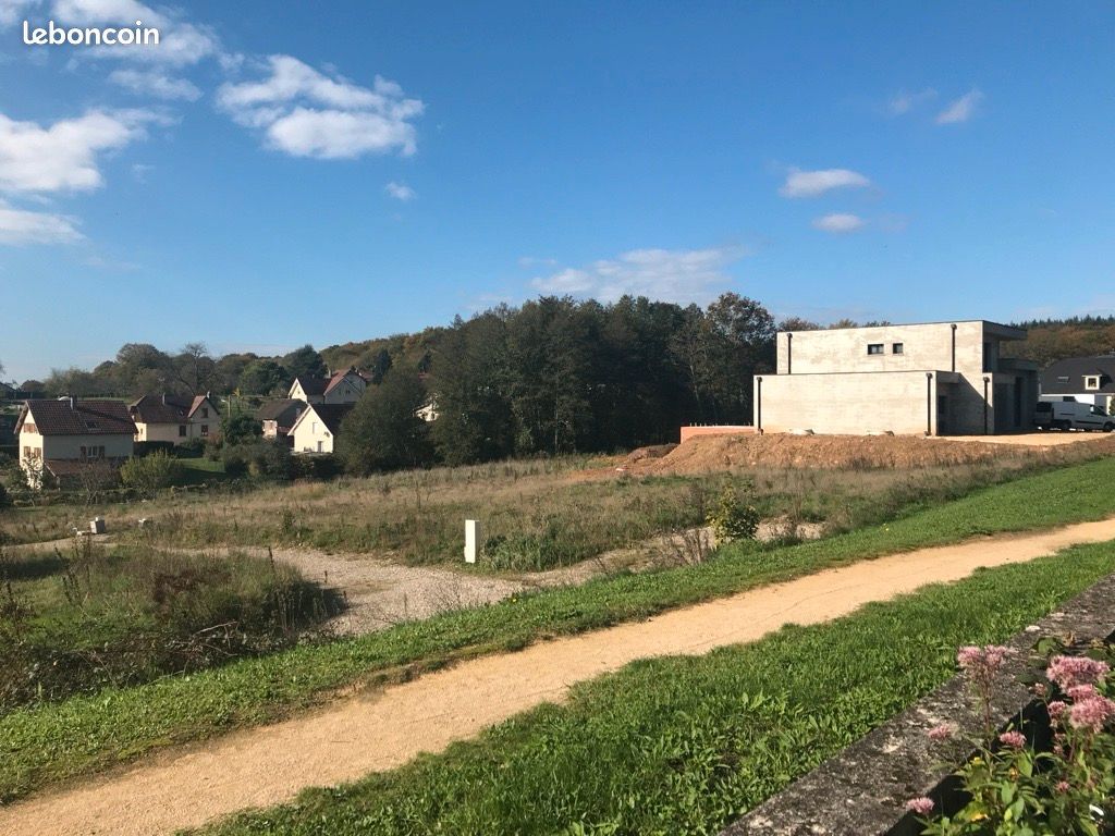 Parcelle de terrain à bâtir 1059 m² déjà viabilisé sur Offemont · 155 000 €