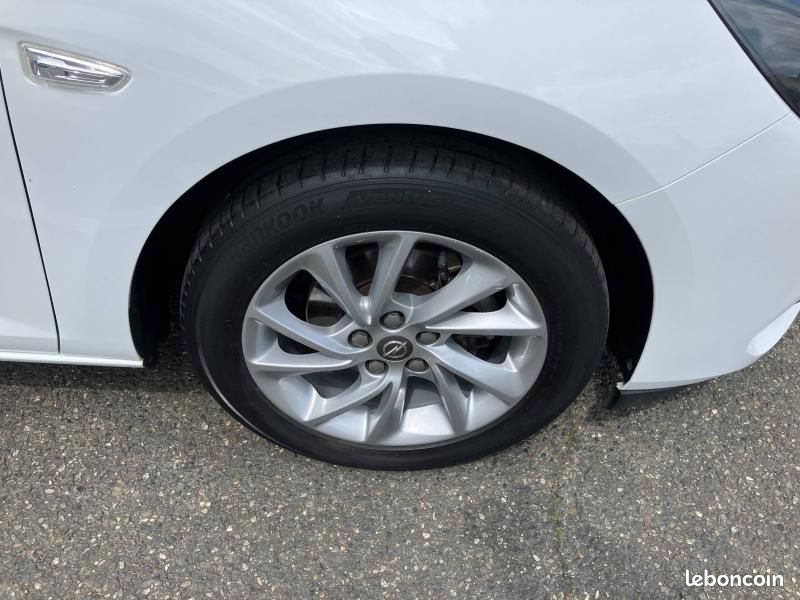 Opel Astra 1.2 Turbo 130ch Elegance 7cv (image 12)